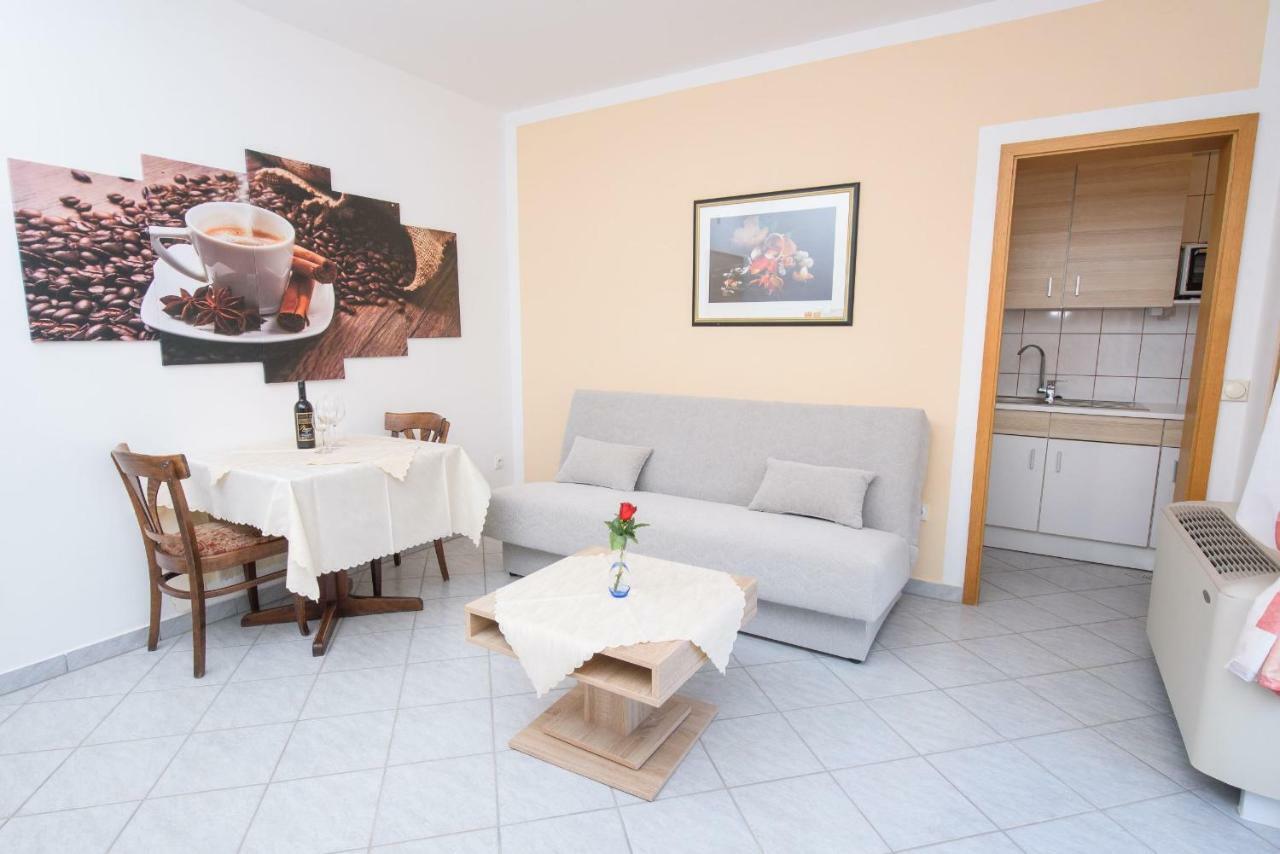 Apartments San Jozef Trogir Extérieur photo